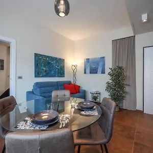 Visconti 46 Apartamento
